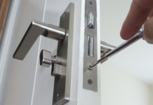 5 Tips To Choose A Professional Locksmith Professional locksmith
