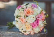 How to Choose Flowers to WOW Your Girl Flowers