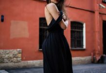 How to Wear a Backless Dress with Big Busts? How to Wear a Backless Dress with Big Busts