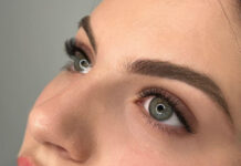 Eyelash Extensions for Beginners: What to Expect During Your First Appointment Eyelash Extensions for Beginners (1) (1)