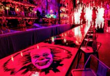 Philly’s Hauntingly Good Time: Halloween Bar Crawl Magic Philly’s Hauntingly Good Time Halloween Bar Crawl Magic