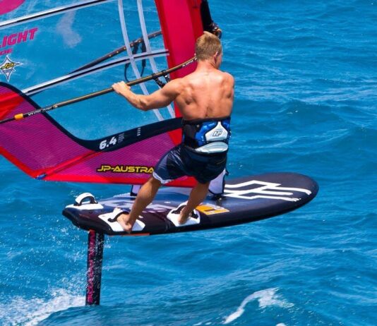 3 Reasons to Take Up the Sport of Foilboarding in Australia 3 Reasons to Take Up the Sport of Foilboarding in Australia