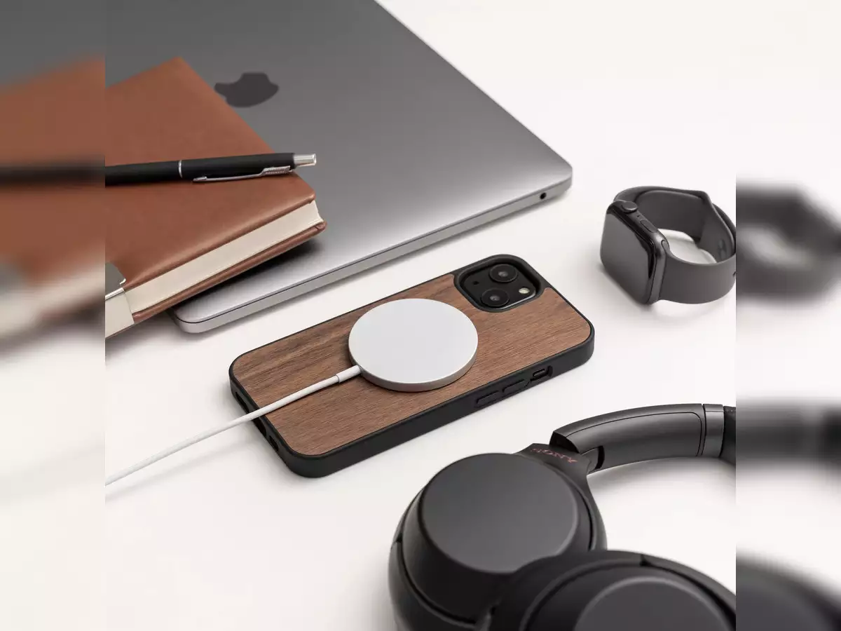 iPhone 12 Pro - Apple - Charging Essentials - iPhone Accessories - Apple