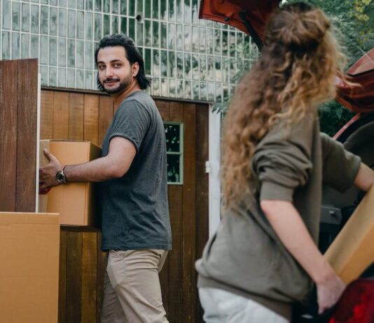 Moving to a New City: 8 Steps to Settle in Quickly Moving to a New City 8 Steps to Settle in Quickly