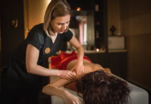 How to Become a Licensed Massage Therapist?