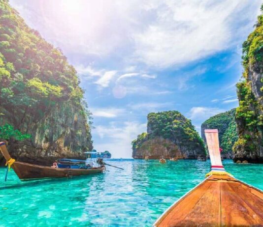 Thailand’s Top 5 Tourist Hotspots Thailand’s Top 5 Tourist Hotspots