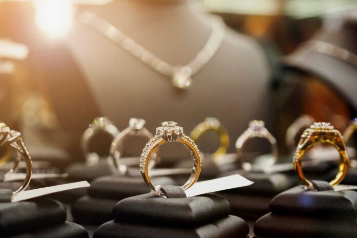 Ultimate Guide to Pawn Shop Jewelry Transactions