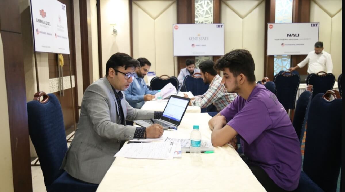 Sneak Peak into First Ever USA Education Fair in Punjab by IBT Overseas in Jalandhar (4)